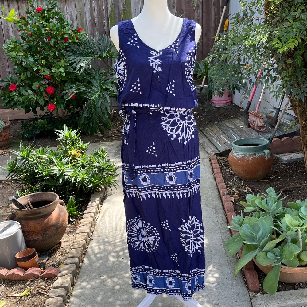 Navy Blue and White Sleeveless Maxi Dress 2 piece skirt and top Size L